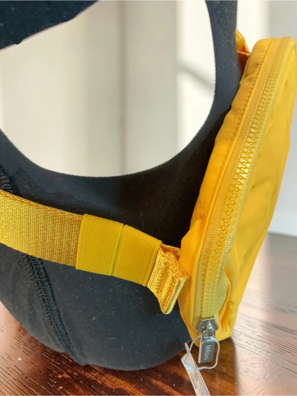 lululemon athletica compact crossbody